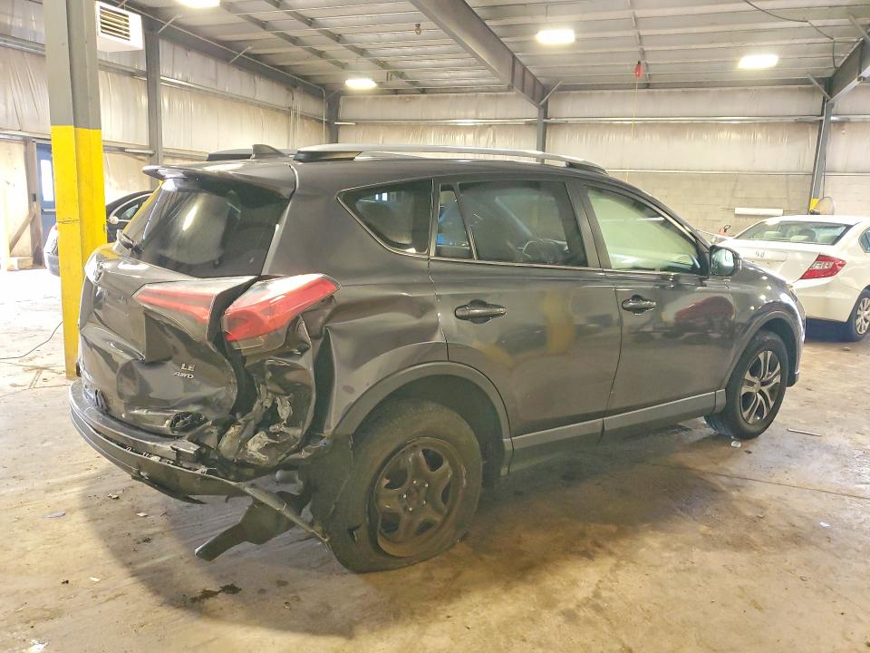 Photo 3 from auction – 2018 TOYOTA RAV4 with VIN JTMBFREV2JJ261125