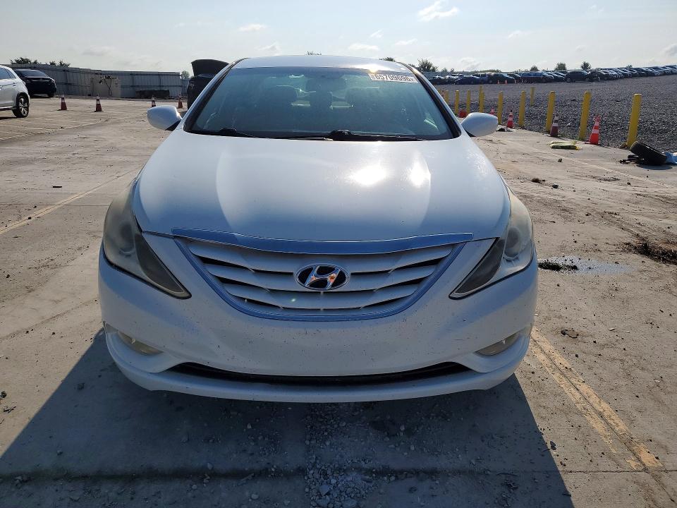 Photo 5 from auction – 2013 HYUNDAI SONATA with VIN 5NPEB4AC3DH656279