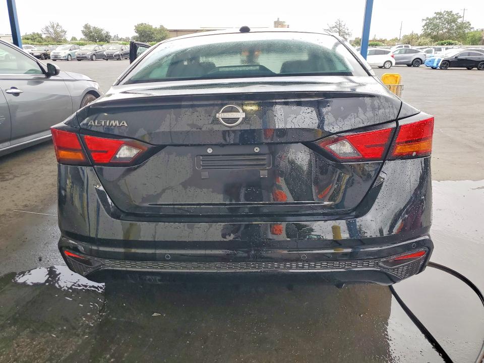 Photo 6 from auction – 2025 NISSAN ALTIMA with VIN 1N4BL4DV8SN351554