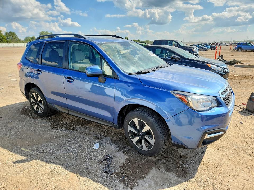 Photo 4 from auction – 2017 SUBARU FORESTER with VIN JF2SJAEC4HH551481