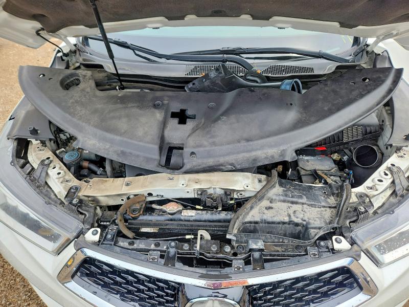 Photo 11 from auction – 2017 ACURA MDX with VIN 5FRYD4H53HB003856