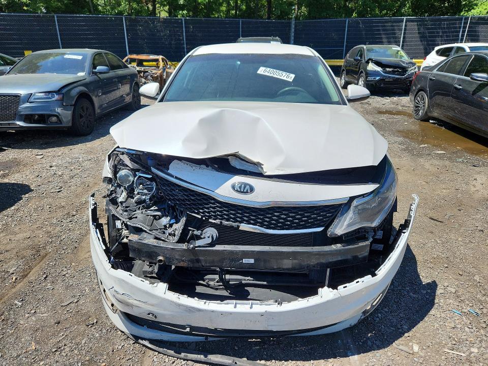 Photo 5 from auction – 2016 KIA OPTIMA with VIN KNAGT4L30G5101228