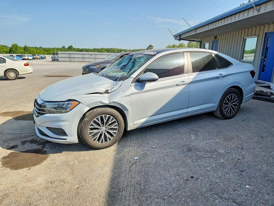 VOLKSWAGEN JETTA 2019 with VIN 3VWC57BU4KM069343 - Photo from auction