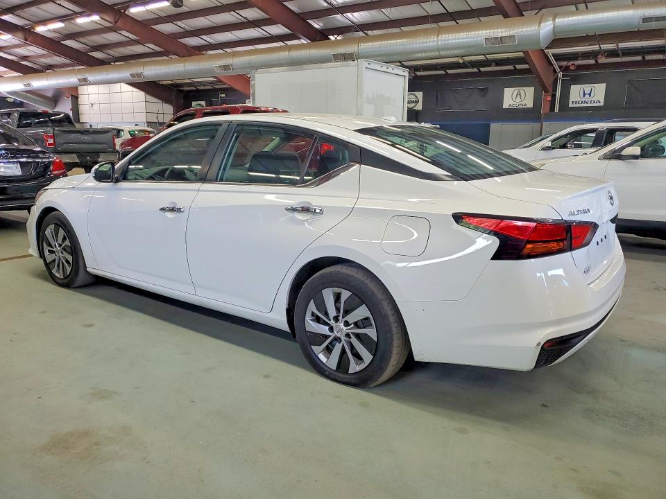 Photo 2 from auction – 2020 NISSAN ALTIMA with VIN 1N4BL4BV0LC238634