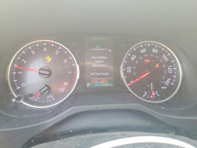 Photo 9 from auction – 2021 TOYOTA RAV4 with VIN 2T3F1RFV0MW234221
