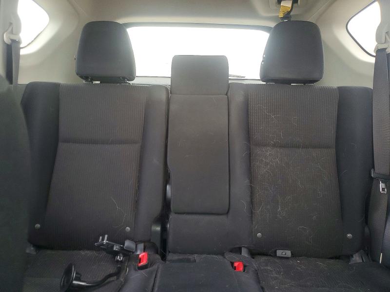 Photo 10 from auction – 2015 TOYOTA RAV4 with VIN JTMZFREV1FD059039