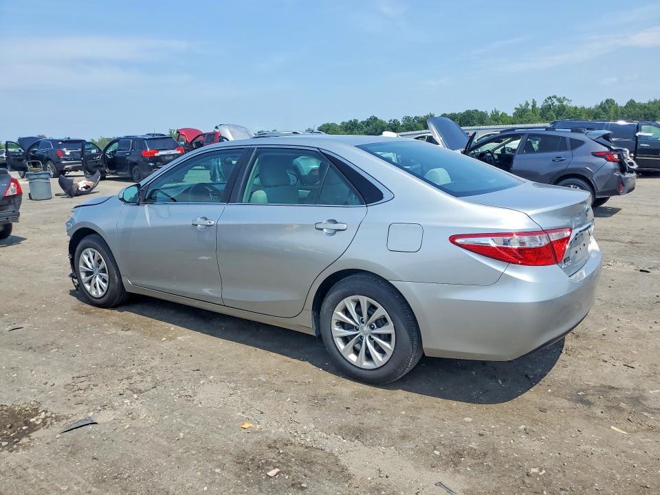 Photo 2 from auction – 2015 TOYOTA CAMRY with VIN 4T4BF1FK6FR489657
