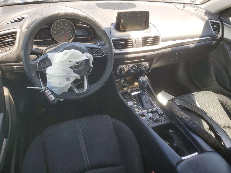 Photo 8 from auction – 2018 MAZDA 3 with VIN 3MZBN1U71JM169561