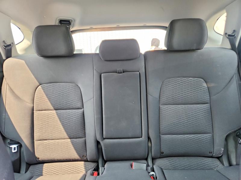 Photo 10 from auction – 2020 HYUNDAI TUCSON with VIN KM8J2CA42LU256800