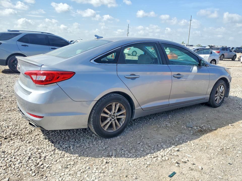 Photo 3 from auction – 2017 HYUNDAI SONATA with VIN 5NPE24AF5HH579026
