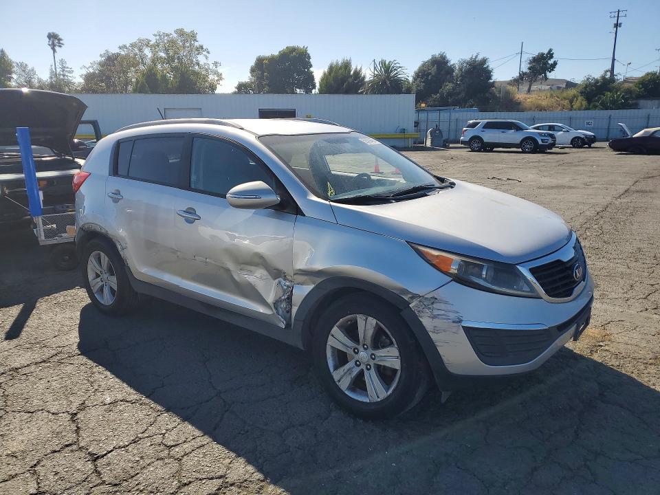 Photo 4 from auction – 2013 KIA SPORTAGE with VIN KNDPB3A2XD7430206