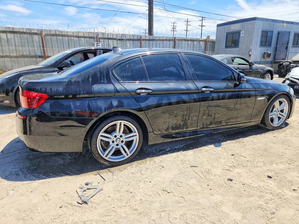 Photo 3 from auction – 2016 BMW 535 with VIN WBA5B1C56GG551903