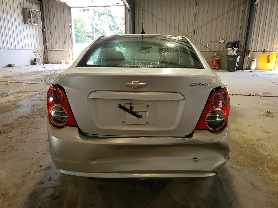 Photo 6 from auction – 2012 CHEVROLET SONIC with VIN 1G1JA5SH4C4173186