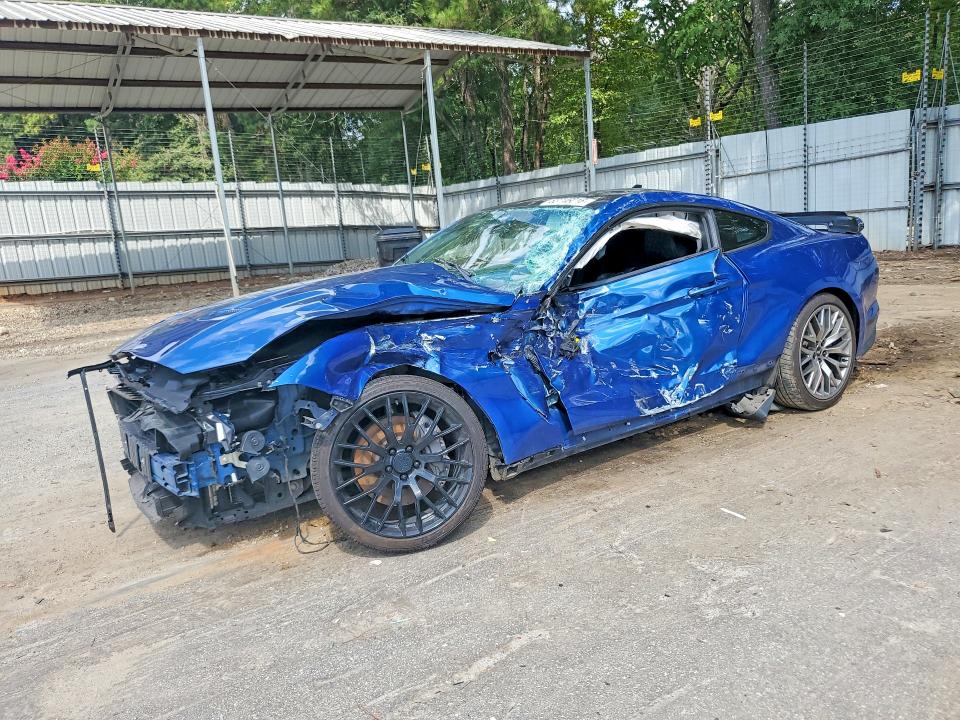 FORD MUSTANG 2022 with VIN 1FA6P8CF8N5142195 - Photo from auction
