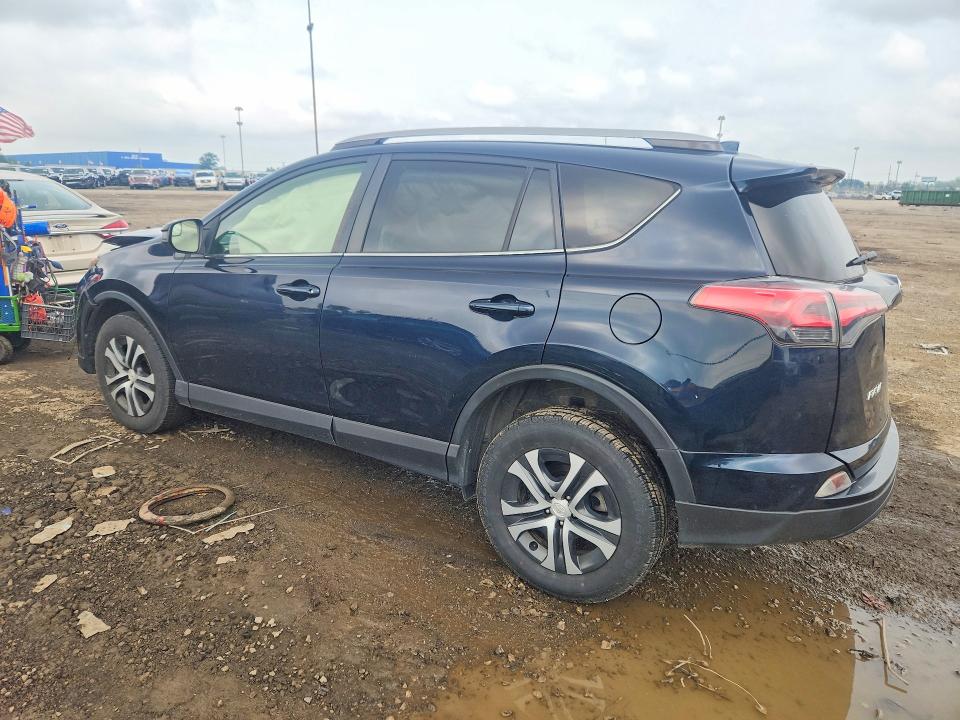 Photo 2 from auction – 2017 TOYOTA RAV4 with VIN JTMBFREV2HD219742
