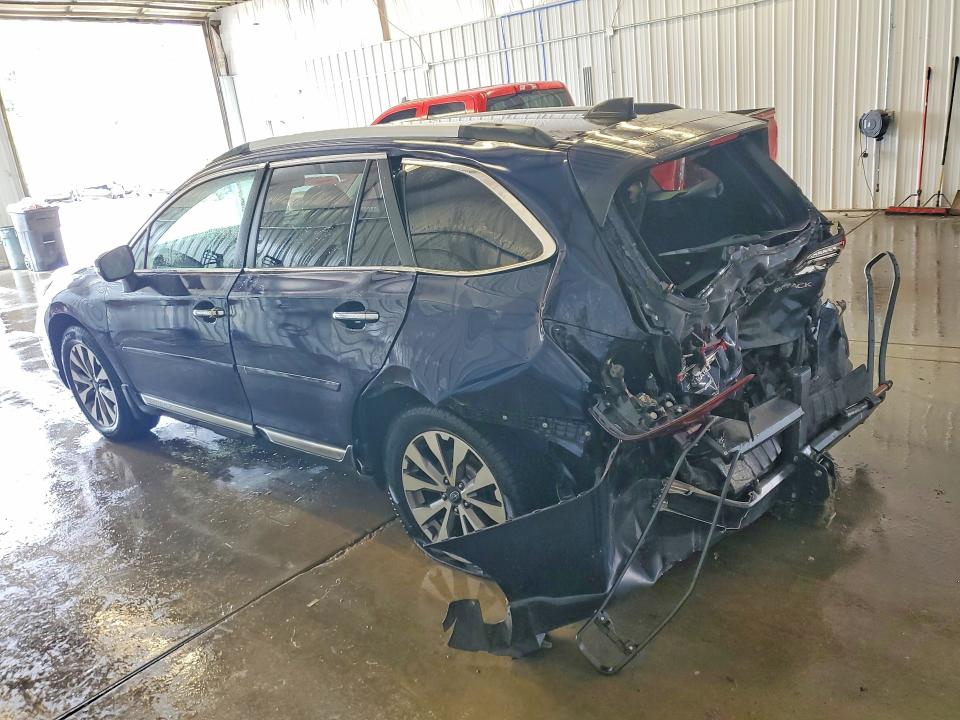 Photo 2 from auction – 2018 SUBARU OUTBACK with VIN 4S4BSATCXJ3247455