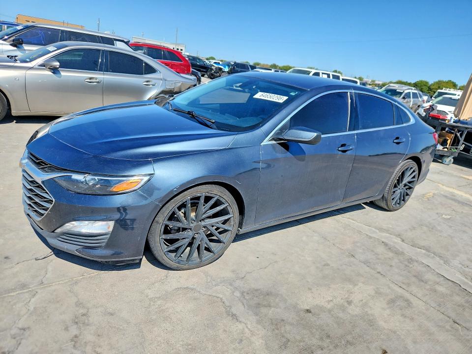 CHEVROLET MALIBU 2020 with VIN 1G1ZD5ST4LF032136 - Photo from auction