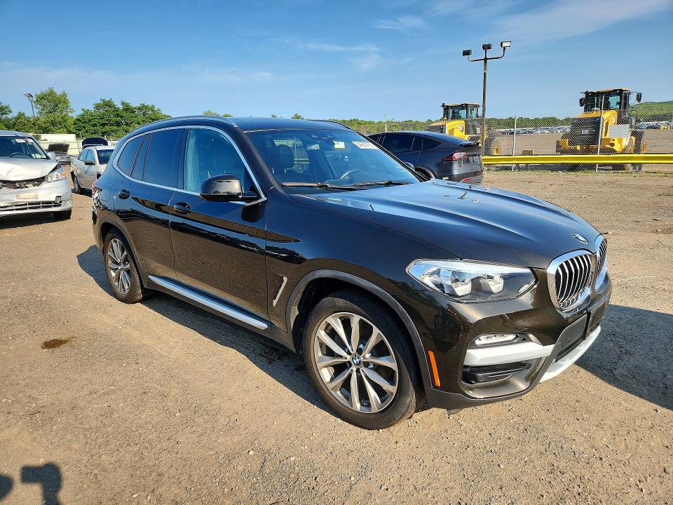 Photo 4 from auction – 2019 BMW X3 with VIN 5UXTR9C57KLE16760