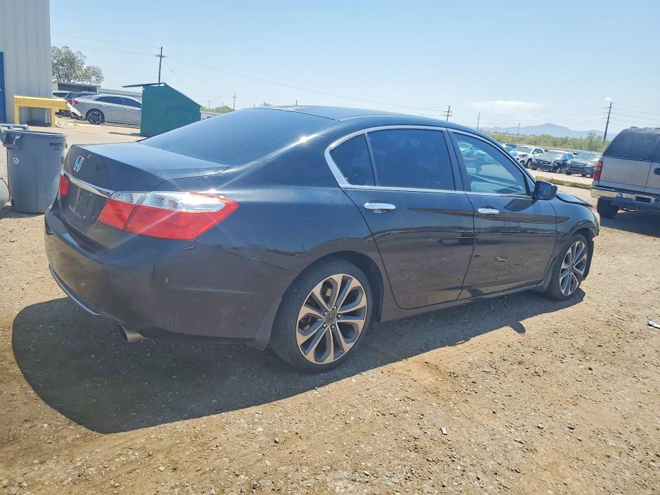 Photo 3 from auction – 2013 HONDA ACCORD with VIN 1HGCR2F37DA235982