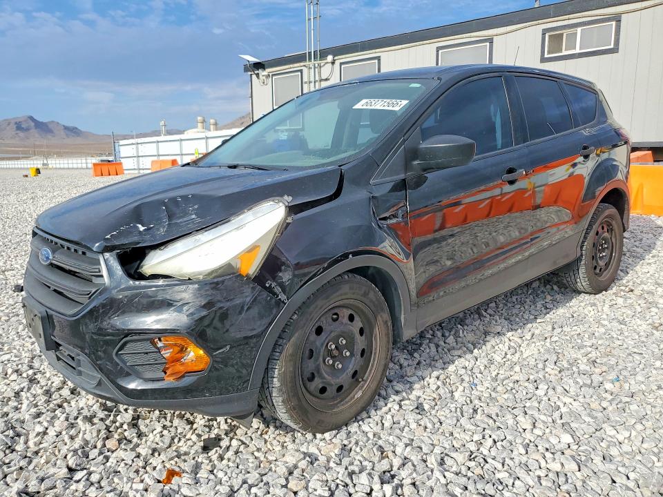 FORD ESCAPE 2017 with VIN 1FMCU0F78HUB89759 - Photo from auction