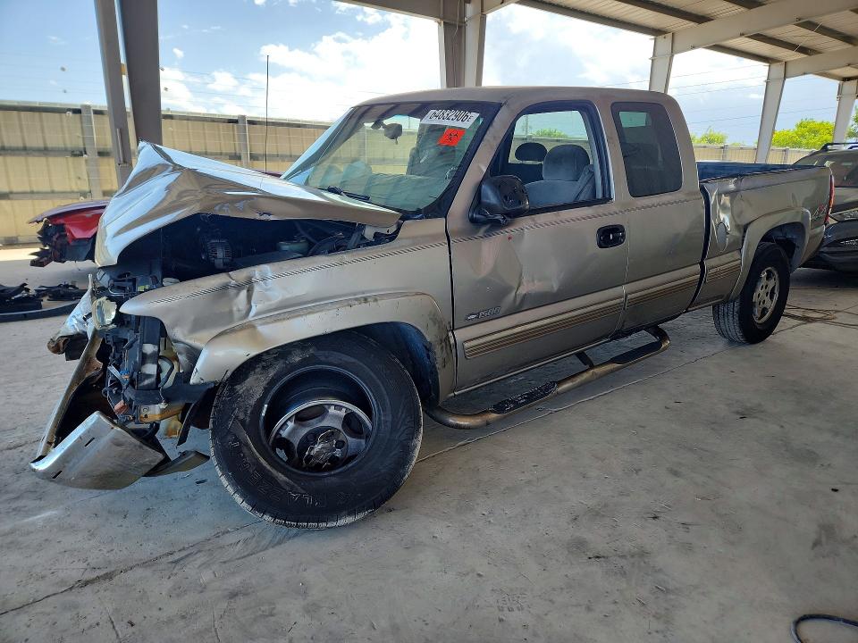 CHEVROLET SILVERADO 2000 مع رقم تعريف المركبة 2GCEK19T5Y1237585 - صورة من المزاد