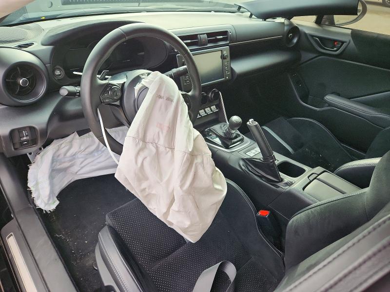 Photo 8 from auction – 2023 TOYOTA GR 86 with VIN JF1ZNBF18P8753541
