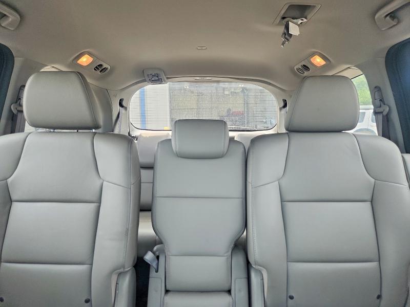 Photo 10 from auction – 2015 HONDA ODYSSEY with VIN 5FNRL5H62FB060389
