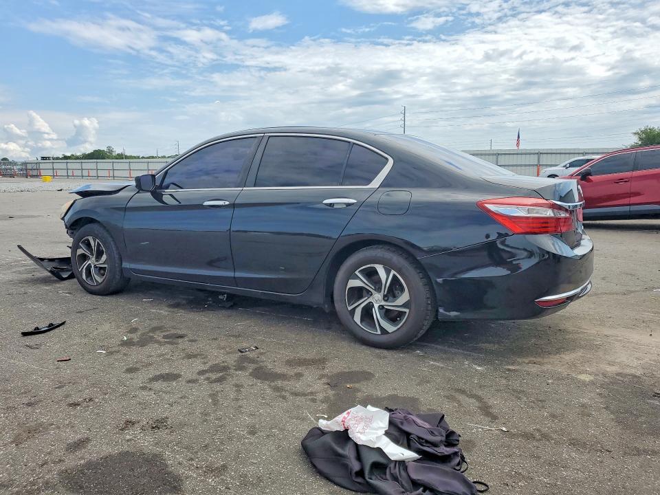 Photo 2 from auction – 2017 HONDA ACCORD with VIN 1HGCR2F34HA154461