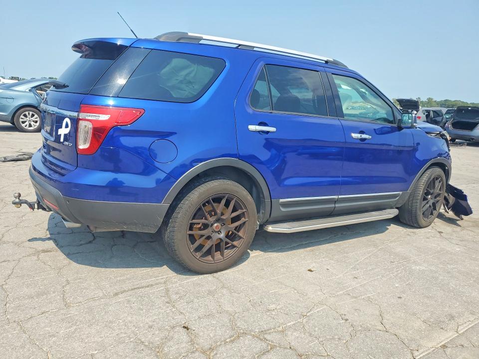 Photo 3 from auction – 2013 FORD EXPLORER with VIN 1FM5K8F82DGC49629