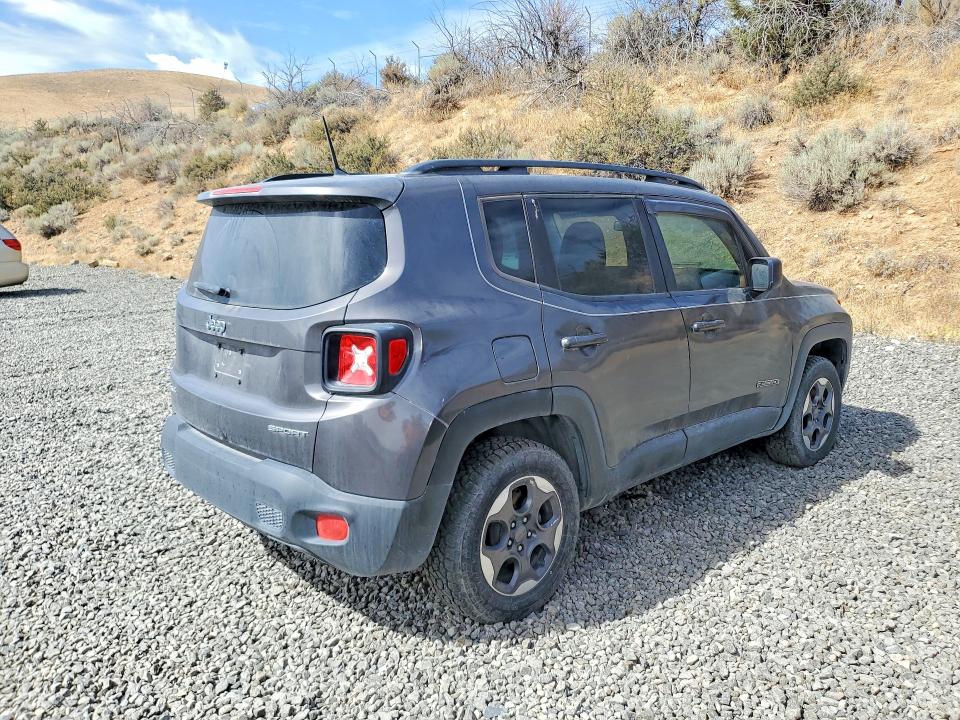 Photo 3 from auction – 2017 JEEP RENEGADE with VIN ZACCJBAB0HPG55819