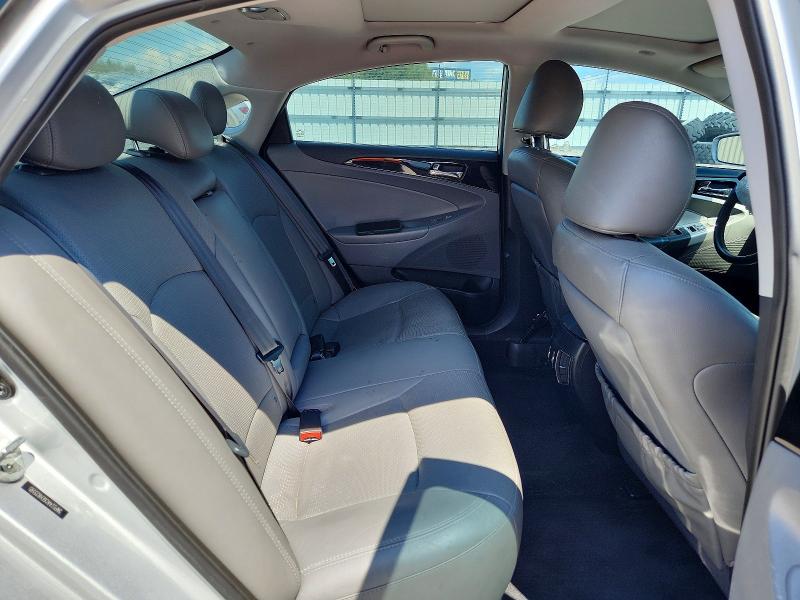 Photo 10 from auction – 2014 HYUNDAI SONATA with VIN 5NPEC4AC6EH825595