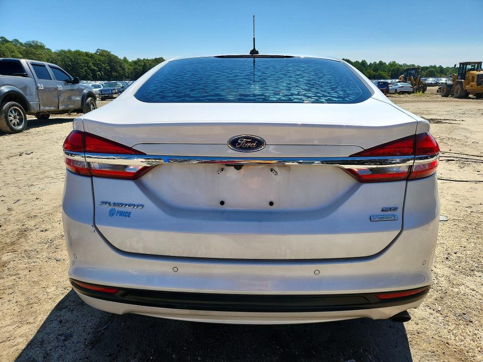 Photo 6 from auction – 2017 FORD FUSION with VIN 3FA6P0HD4HR364436