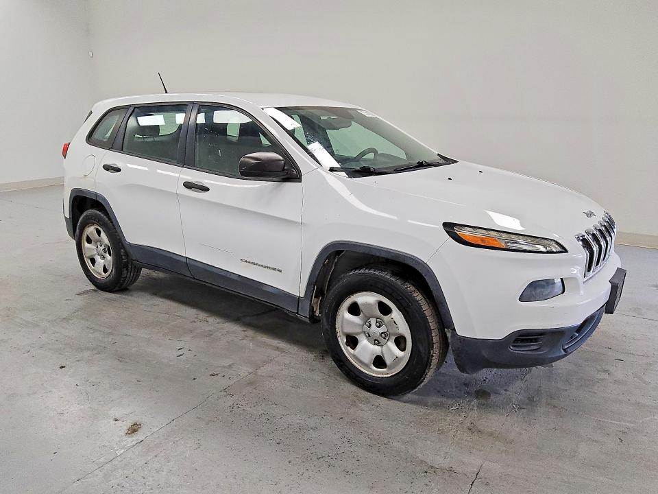 Photo 4 from auction – 2015 JEEP CHEROKEE with VIN 1C4PJMAB6FW792082