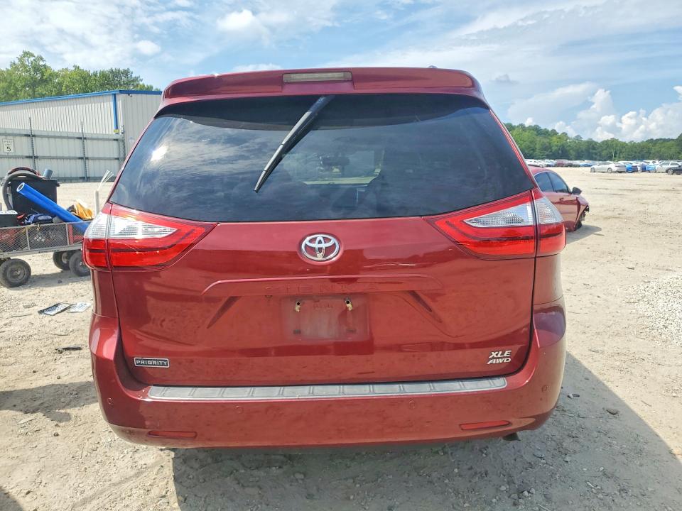 Photo 6 from auction – 2017 TOYOTA SIENNA with VIN 5TDDZ3DC8HS183105