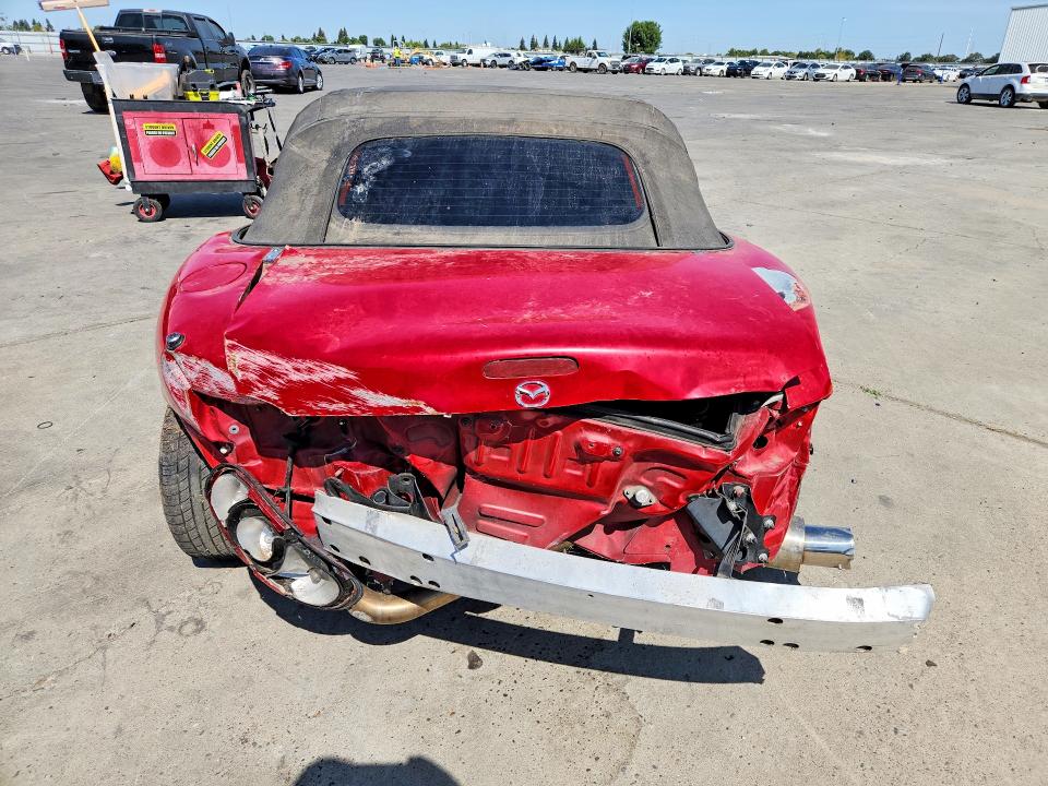 Photo 6 from auction – 1999 MAZDA MX-5 MIATA with VIN JM1NB3534X0116414