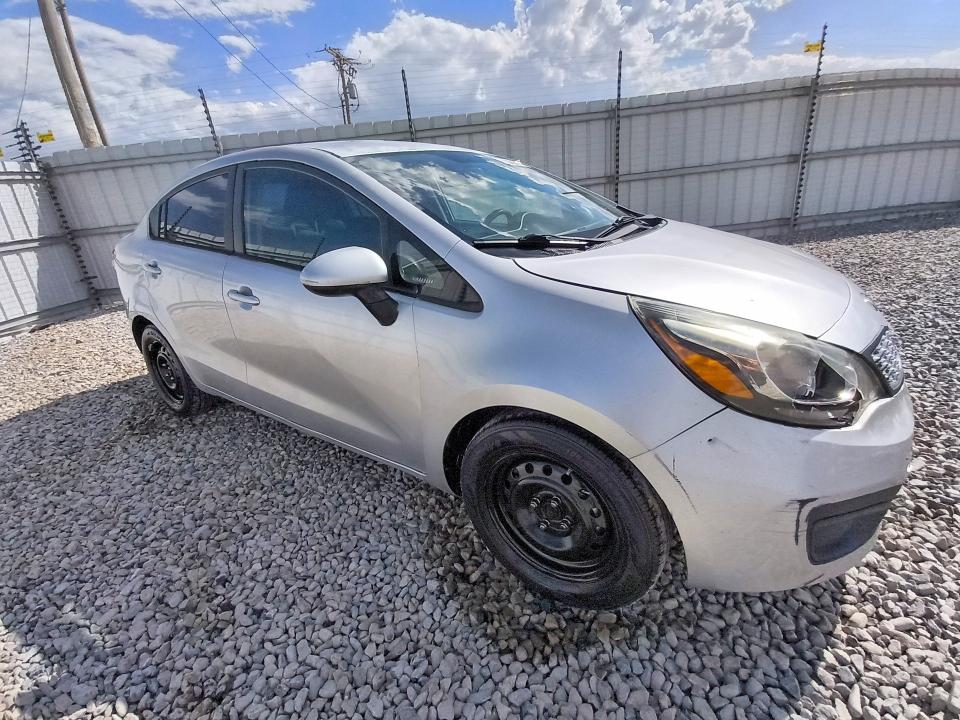 Photo 4 from auction – 2014 KIA RIO with VIN KNADM4A31E6368324