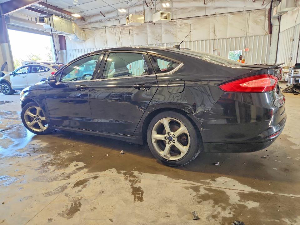 Photo 2 from auction – 2016 FORD FUSION with VIN 3FA6P0H74GR160213