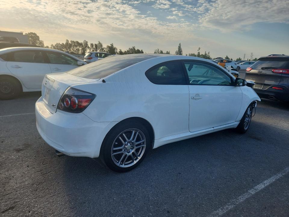 Photo 3 from auction – 2008 SCION TC with VIN JTKDE167180266452