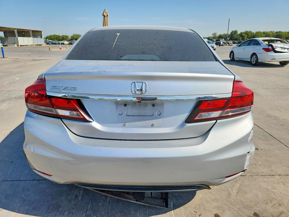 Photo 6 from auction – 2015 HONDA CIVIC with VIN 19XFB2F52FE019037
