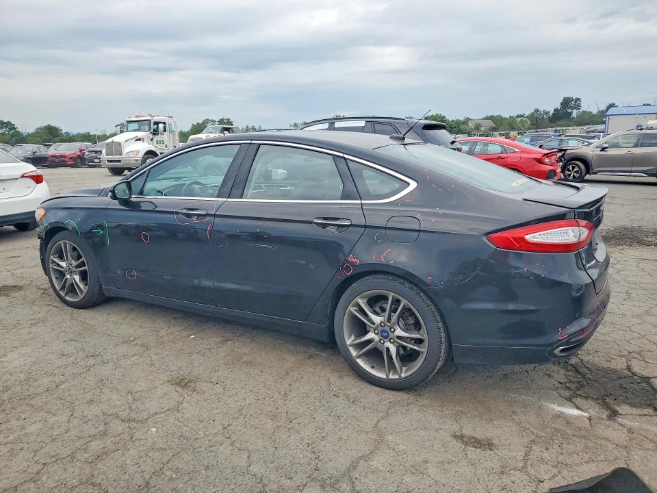 Photo 2 from auction – 2013 FORD FUSION with VIN 3FA6P0D95DR152494