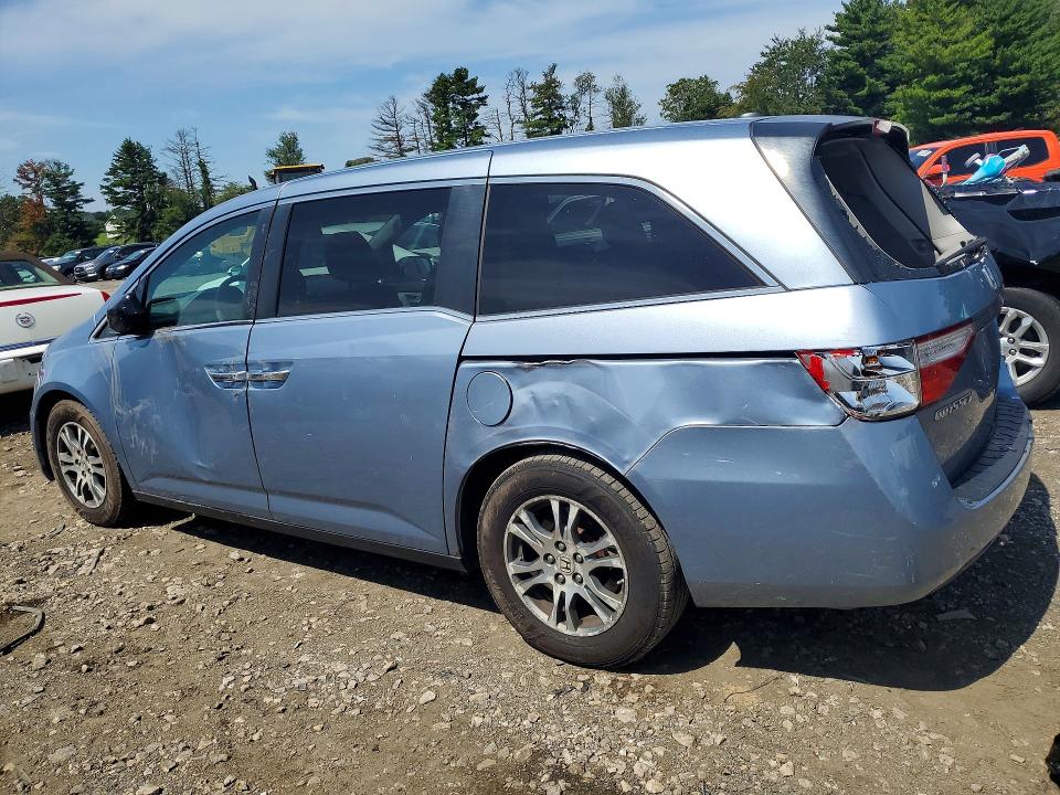 Photo 2 from auction – 2013 HONDA ODYSSEY with VIN 5FNRL5H62DB059160