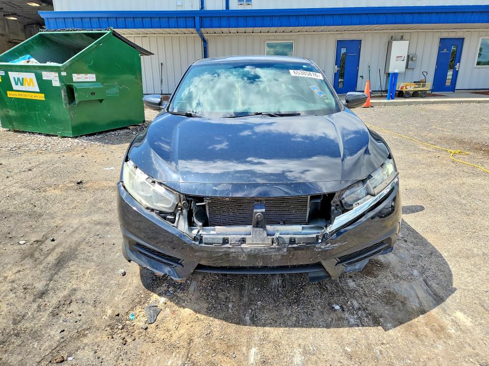 Photo 5 from auction – 2018 HONDA CIVIC with VIN 2HGFC4B56JH300318