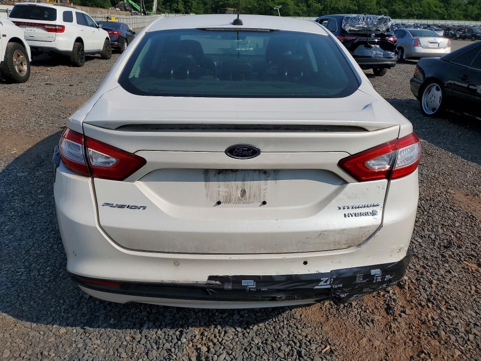 Photo 6 from auction – 2014 FORD FUSION with VIN 3FA6P0RU0ER172845