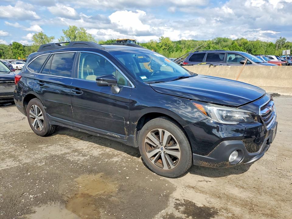 Photo 4 from auction – 2018 SUBARU OUTBACK with VIN 4S4BSANC4J3296146