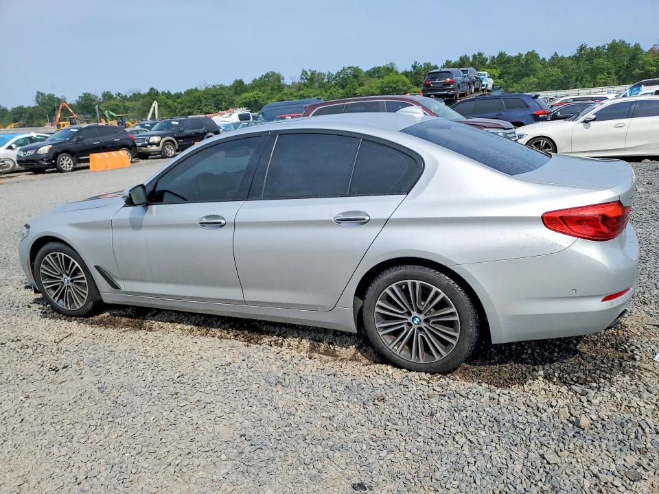 Photo 2 from auction – 2017 BMW 540 with VIN WBAJE7C34HG890362