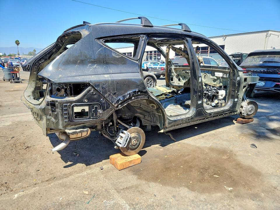 Photo 3 from auction – 2026 GENESIS GV80 with VIN KMUHEESC0TU327811