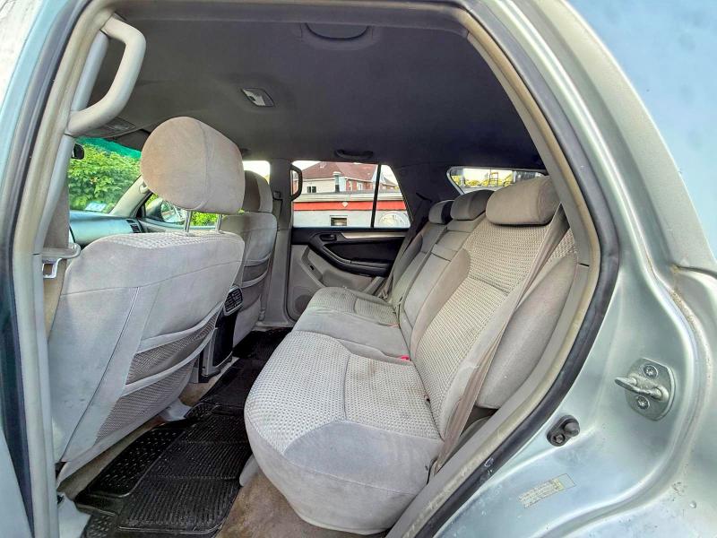 Photo 12 from auction – 2005 TOYOTA 4RUNNER with VIN JTEBU14RX50066263