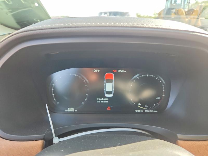 Photo 9 from auction – 2019 VOLVO S90 with VIN LVYA22ML2KP080659