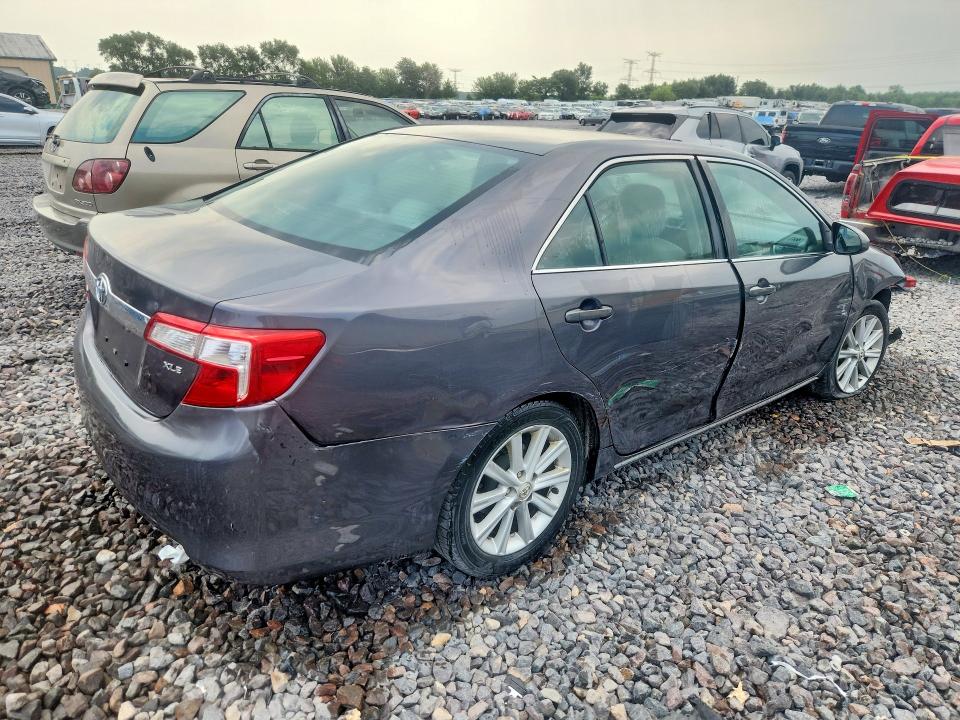 Photo 3 from auction – 2012 TOYOTA CAMRY with VIN 4T4BF1FK5CR240195