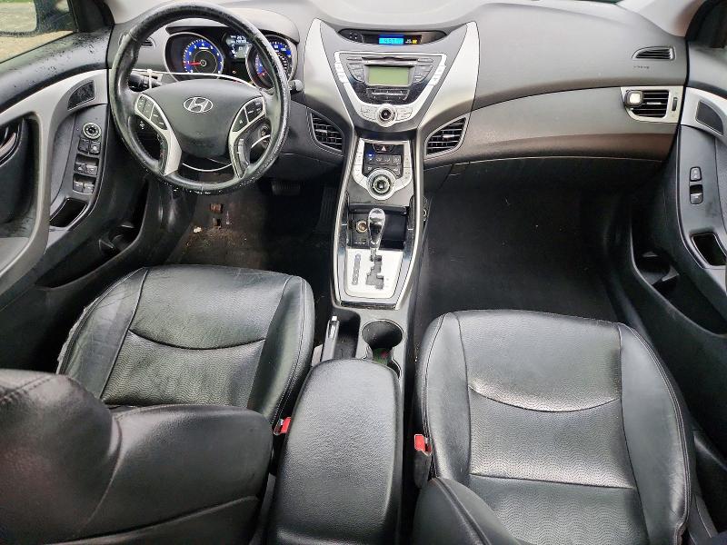 Photo 8 from auction – 2011 HYUNDAI ELANTRA with VIN KMHDH4AE0BU128791